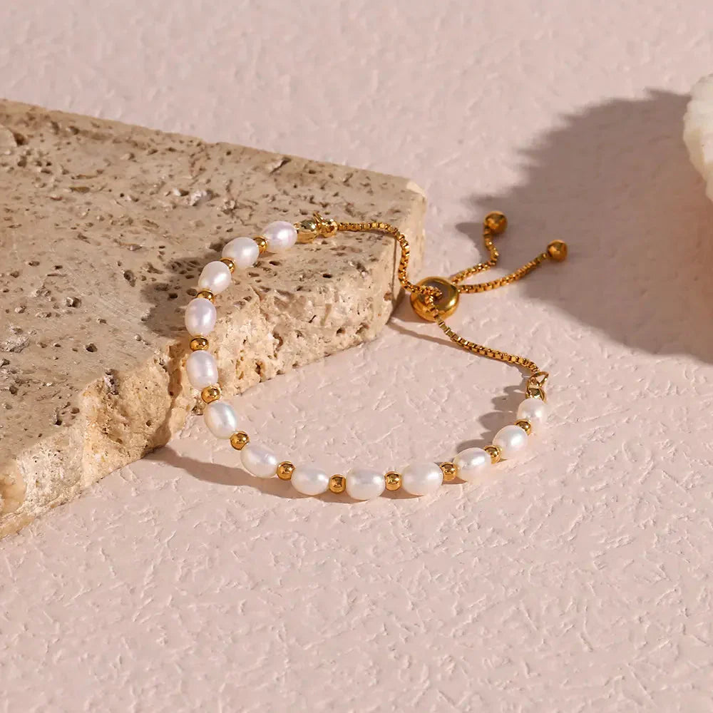 Elegant Pearl and Bracelet