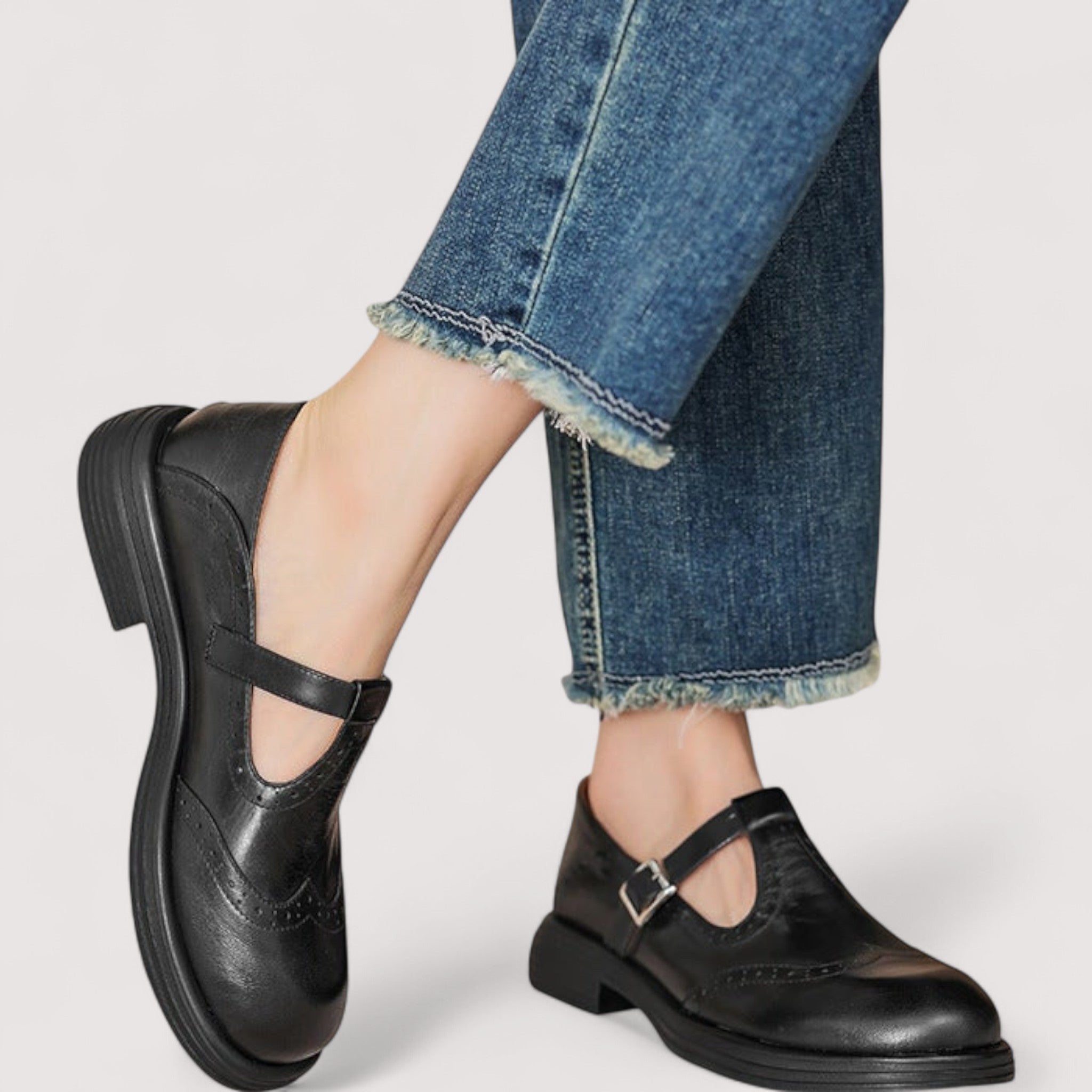 BrogueT™ | Women's Vintage T-Bar Leather Loafers
